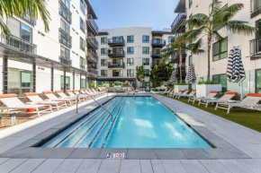 Luxury Hollywood Home - Pool/Gym/Parking